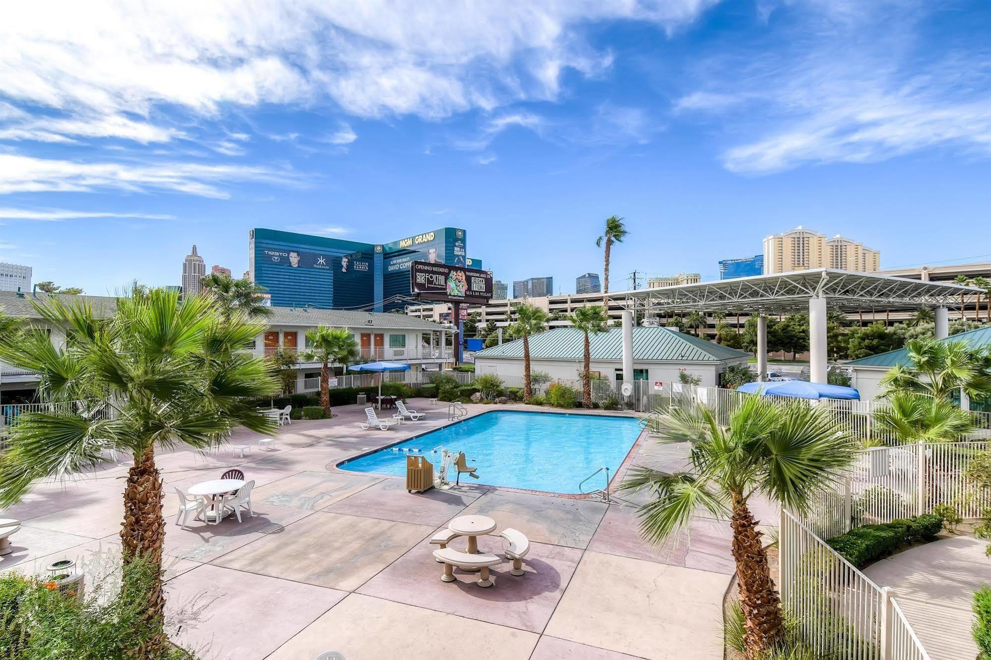 Collection 6-Las Vegas, Nv - Tropicana Hotel
